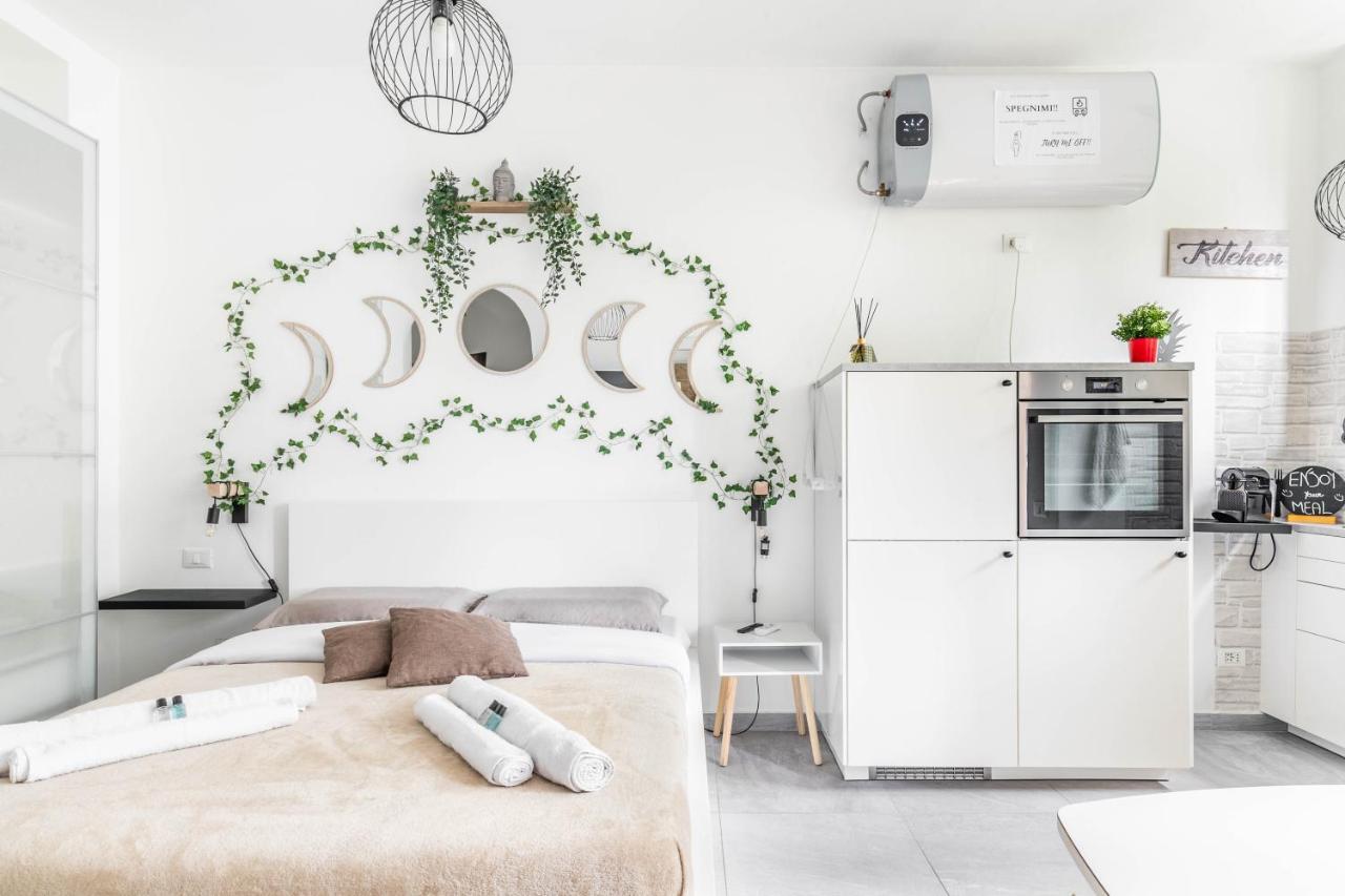 Eden House Sansiro-Duomo Netflix & Design Apartment Milan Exterior photo