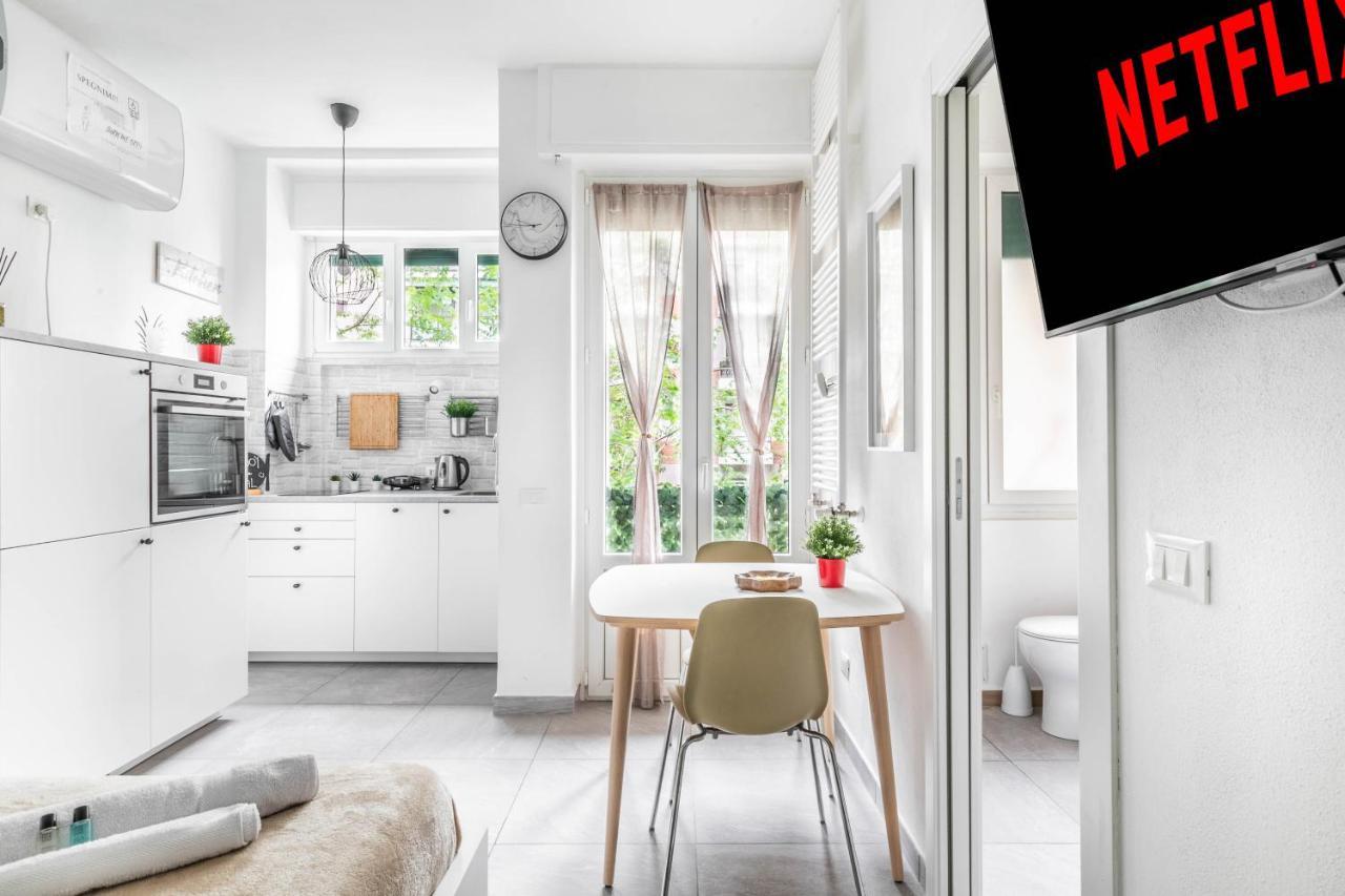 Eden House Sansiro-Duomo Netflix & Design Apartment Milan Exterior photo